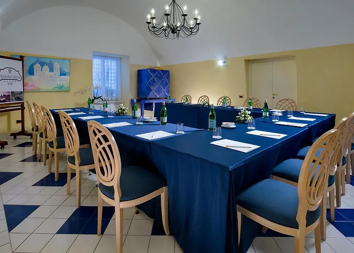 Miramare E CastelloAlbergo